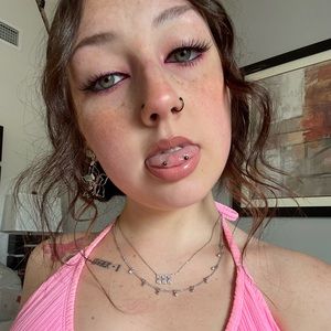 Meet your Posher, Jalynne